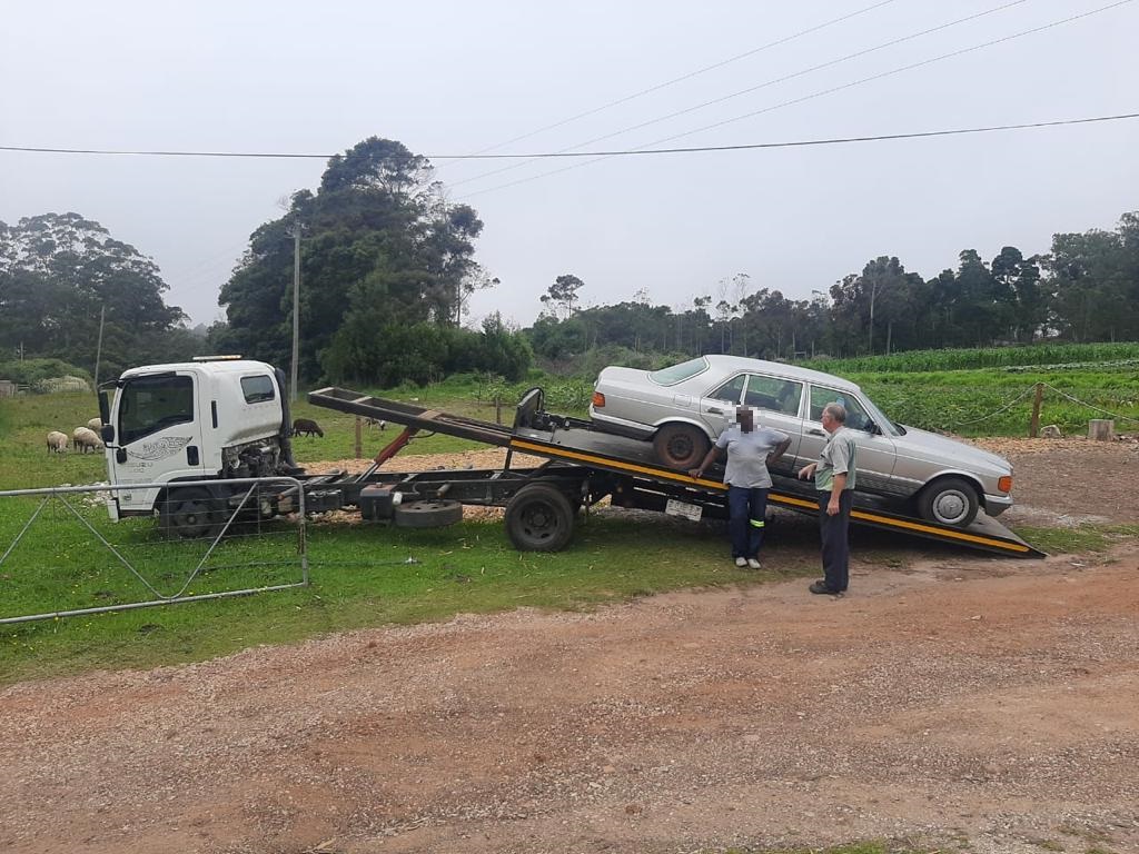 J & R Tec Vehicle Mechanic Workshop
